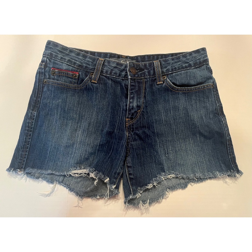 Levi's Woman's Straight 552 Jean Shorts Size 6‎ Inseam 4"